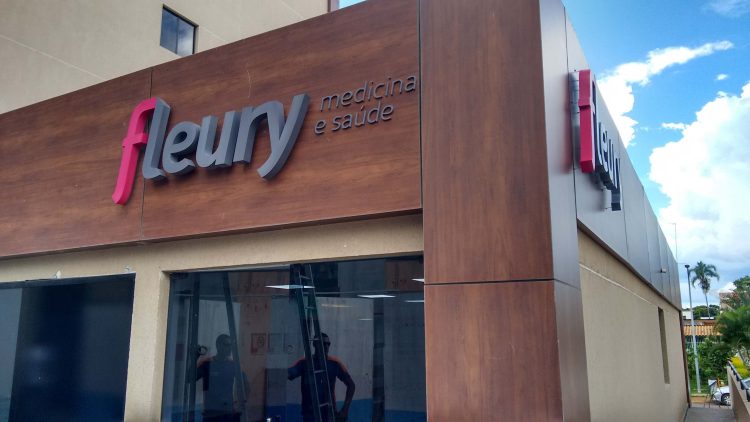 Letras Caixa Galvanizadas