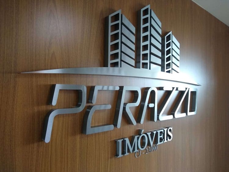 Letras caixa em aço inox